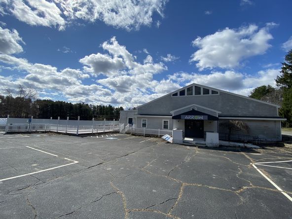 Waterfront Restaurant Opportunity including Equipment: 300 Center St, Pembroke, MA 02359